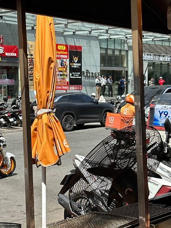 柬埔寨热点新闻现场图片